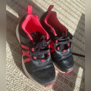 Kids size 13 hot pink with black Reebok